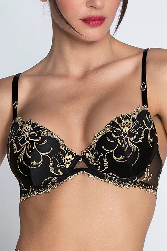 Lise Charmel Eblouissante Icone Contour